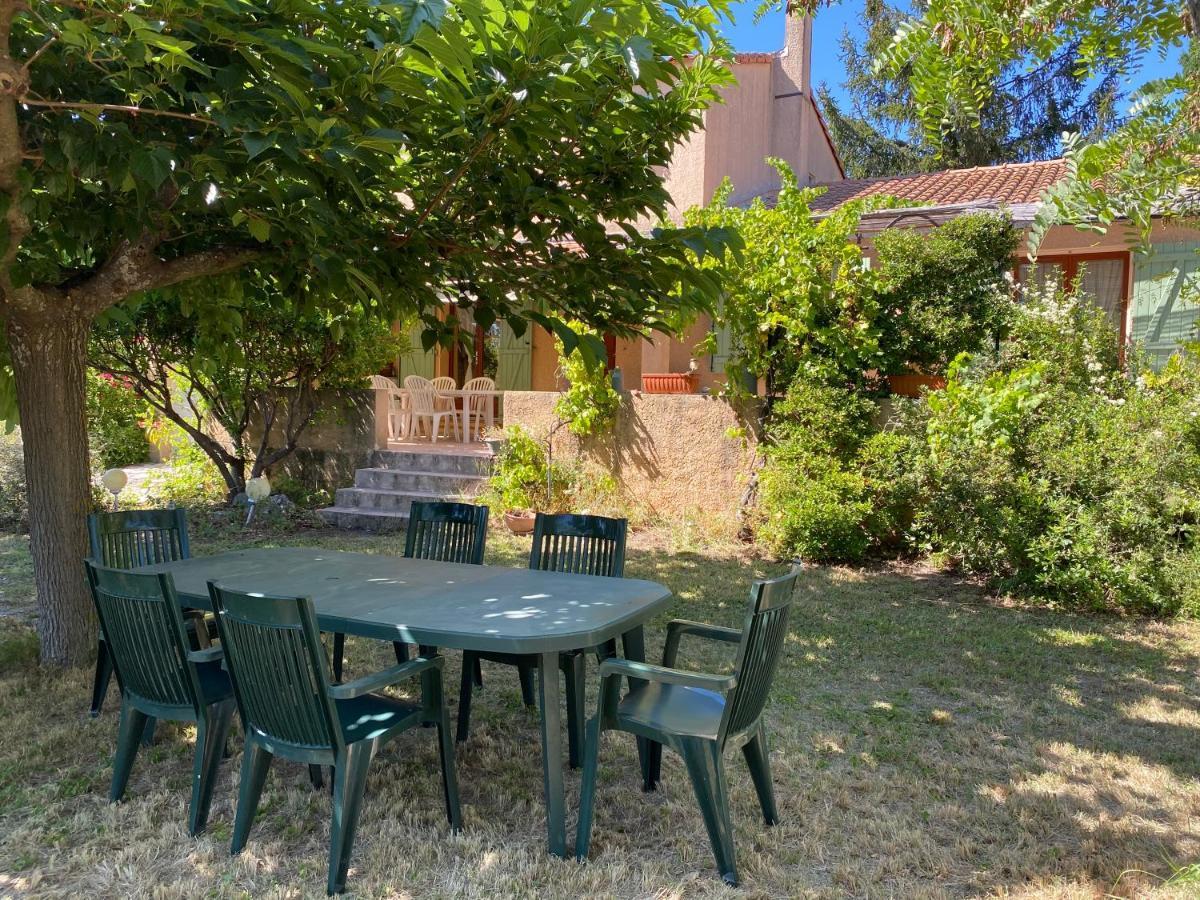 Maison Provencale En Campagne A Éguilles Eksteriør billede